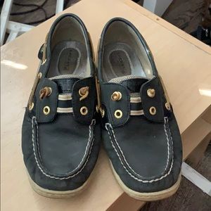 Sperry boat shoes